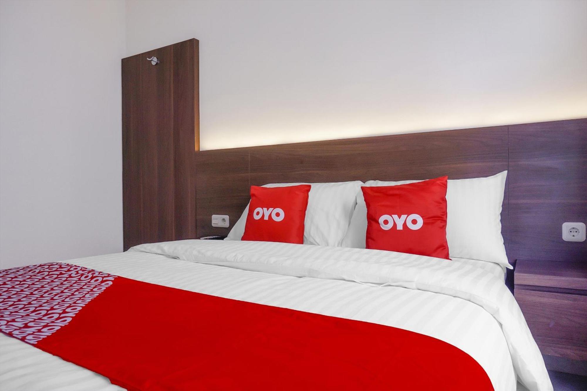 Oyo 90115酒店-近帕萨尔巴鲁 雅加达 外观 照片